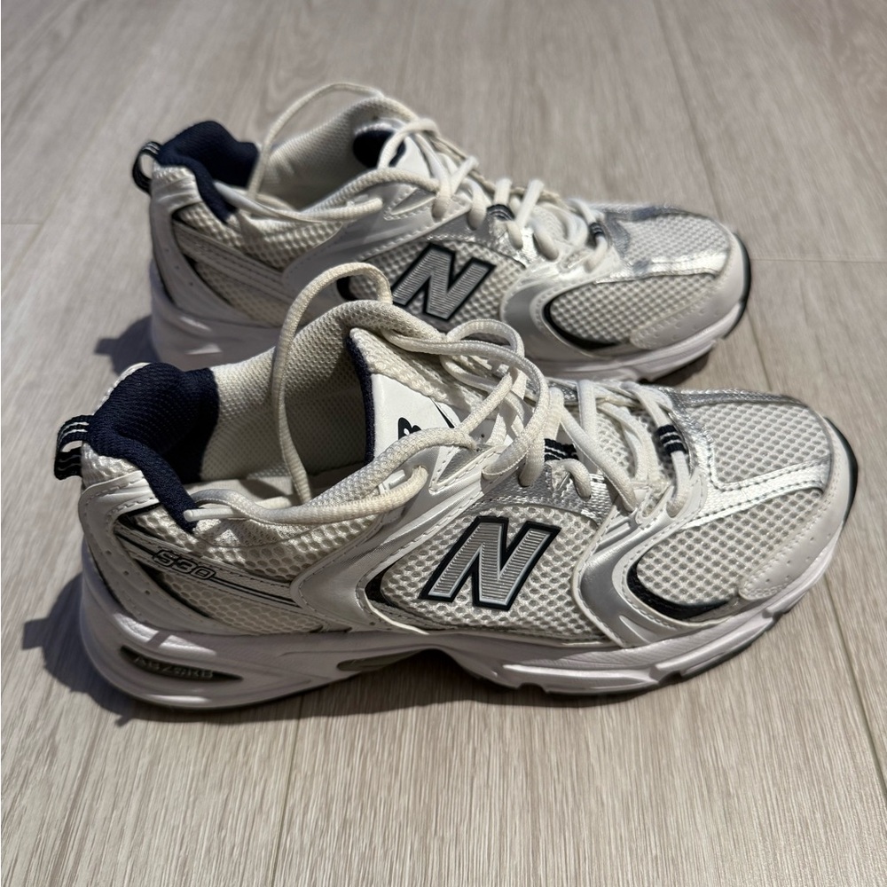 New Balance 530